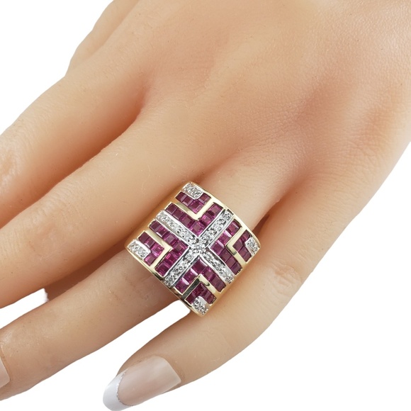 14K Yellow Gold Lab Created Pink Sapphires and Diamond Ring Size 7.25 #16167 - Picture 8 of 9